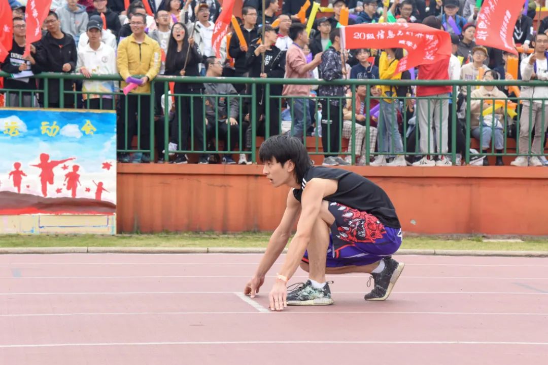 0ac059b4b8e7417085c910e37104702c.jpg